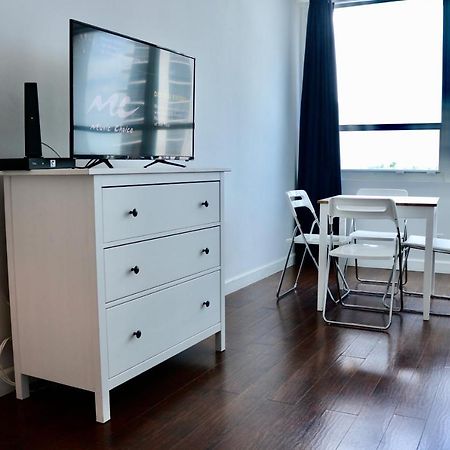 Collins Apartments By Design Suites マイアミビーチ エクステリア 写真