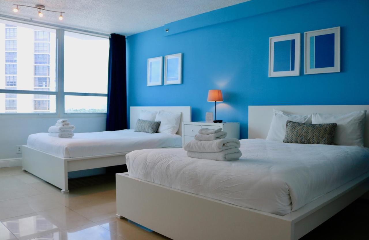 Collins Apartments By Design Suites マイアミビーチ エクステリア 写真