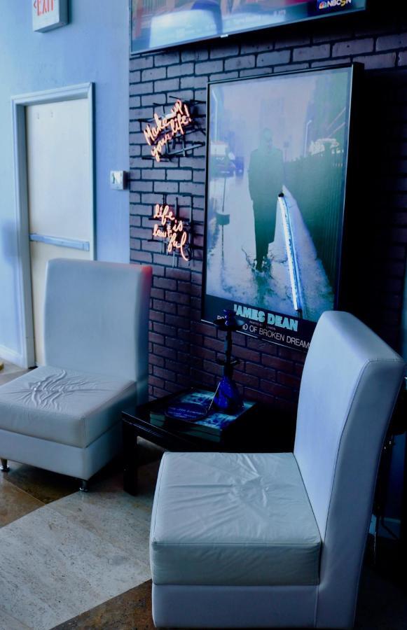 Collins Apartments By Design Suites マイアミビーチ エクステリア 写真